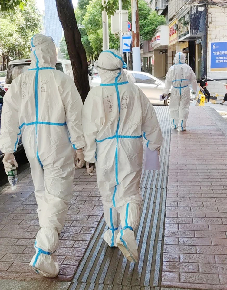 同心抗疫，金眼科“逆行上岗”|包裹在防护服下的“十三天”