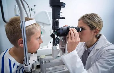 孩子近视防控新视角：除了眼轴，泪液渗透压是隐藏警报